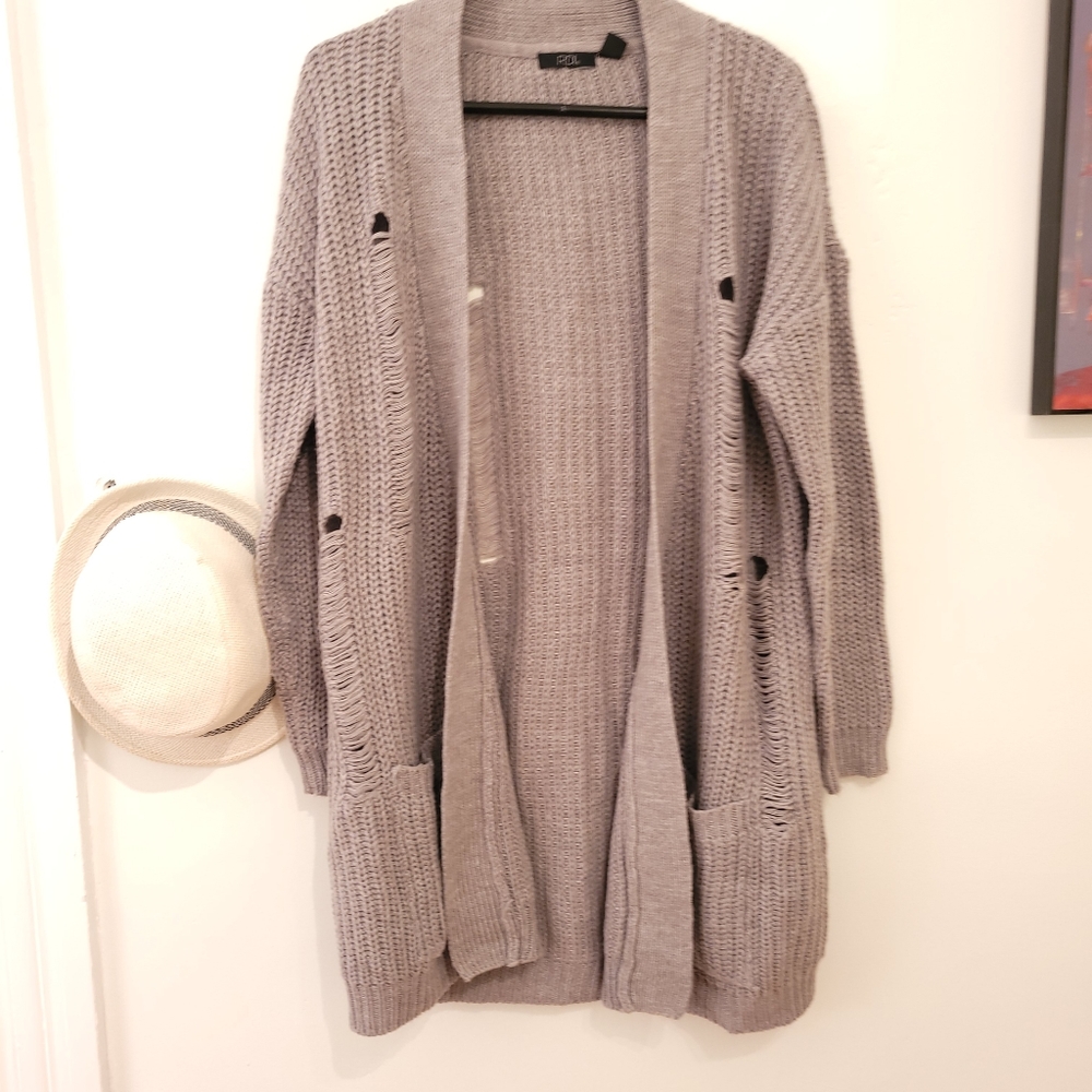 RD International sweater